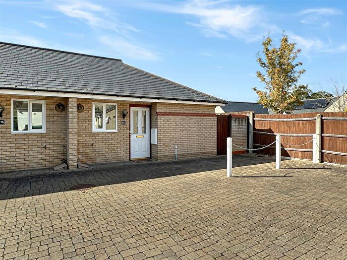 2 Bedroom Semi-Detached Bungalow To Rent In High Street, Waterbeach, Cambridge, CB25