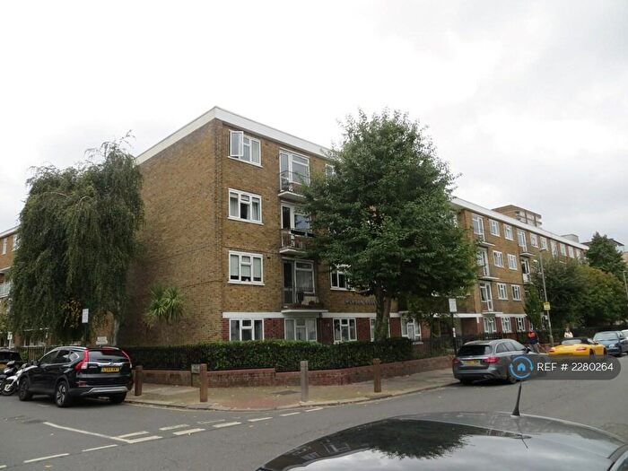 2 Bedroom Flat To Rent In Battersea High St, London, SW11