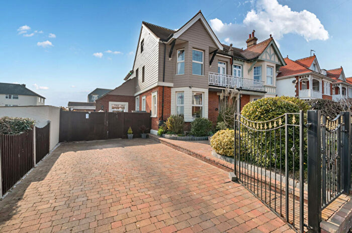 5 Bedroom House For Sale In St. Vincent Road, Clacton-on-Sea, Essex, CO15