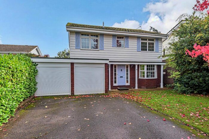 4 Bedroom Detached House To Rent In Tyrell Gardens, Windsor, SL4