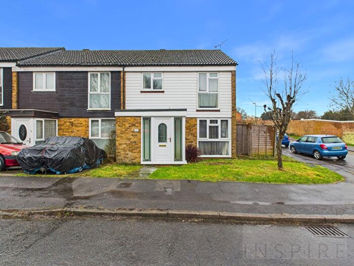 3 Bedroom End Terrace House For Sale In Thelton Avenue, Broadbridge Heath, RH12