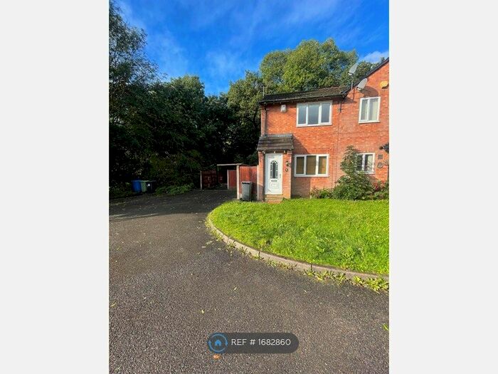 2 Bedroom Semi-Detached House To Rent In Wayside Court, Brimington, Chesterfield, S43
