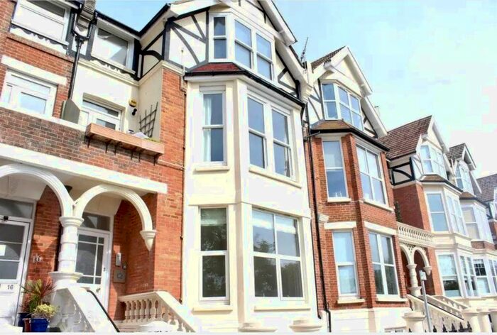 1 Bedroom Flat To Rent In Park Road, Bexhill-On-Sea, TN39