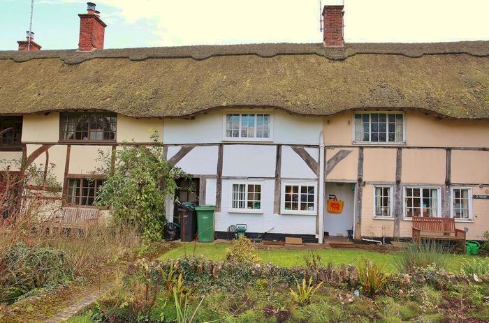 2 Bedroom Cottage To Rent In Steventon Village, Nr Abingdon, OX13