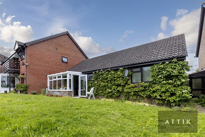 2 Bedroom Detached Bungalow For Sale In The Limes, London Road, Halesworth, IP19