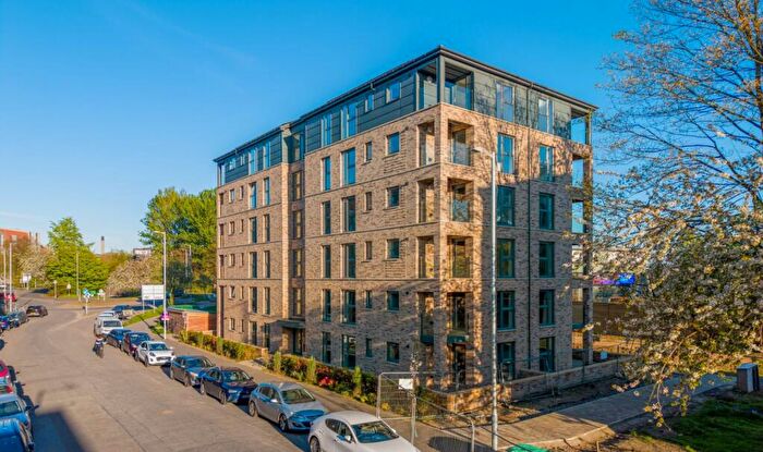 2 Bedroom Flat To Rent In Beith Street, Partick, Glasgow, G11