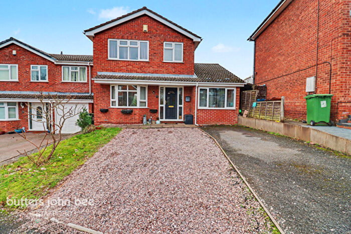 3 Bedroom Detached House For Sale In Longhurst Drive, Stafford, ST16
