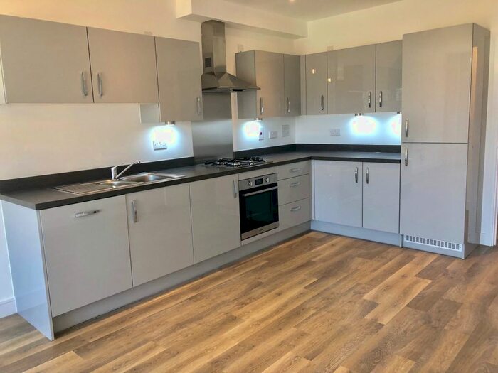 3 Bedroom Terraced House To Rent In Friar Close, Enfield, EN2