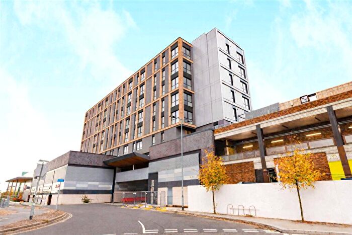 1 Bedroom Apartment To Rent In The Ring, Bracknell, Berkshire, RG12