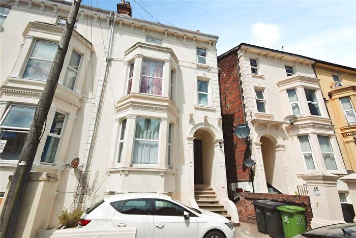 1 Bedroom Flat To Rent In Ashburton Road, Southsea, Hampshire, PO5