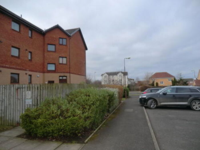2 Bedroom Flat To Rent In Fairbrae, Edinburgh, EH11