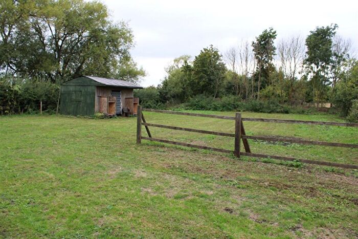 Land For Sale In Trent Lane, Besthorpe, Newark, NG23