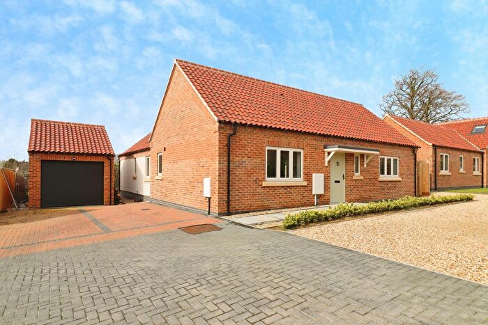 4 Bedroom Detached House For Sale In Waterford Lane, Cherry Willingham, LN3
