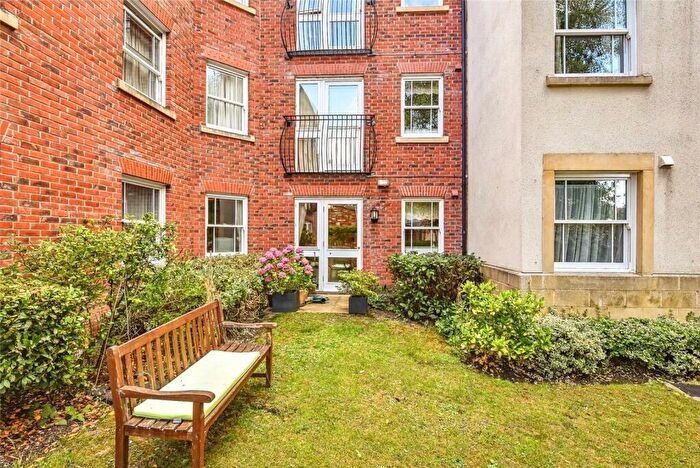 1 Bedroom Retirement Property For Sale In Sudweeks Court, Wiltshire, SN10