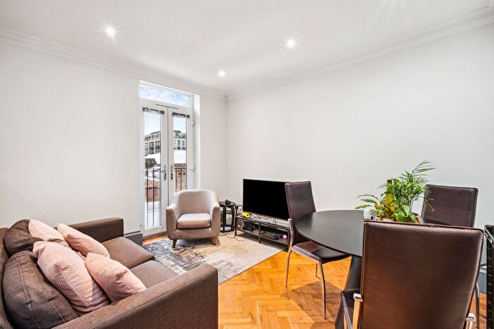 2 Bedroom Flat For Sale In Ongar Road, West Brompton, SW6