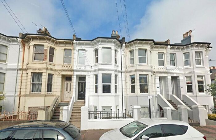 1 Bedroom Apartment To Rent In Stanford Road, Brighton, BN1