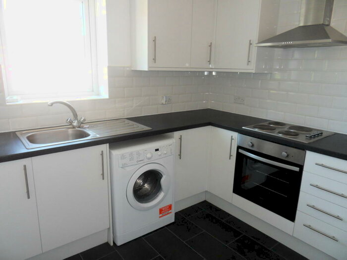 2 Bedroom Maisonette To Rent In Sandown, Monkseaton, NE25