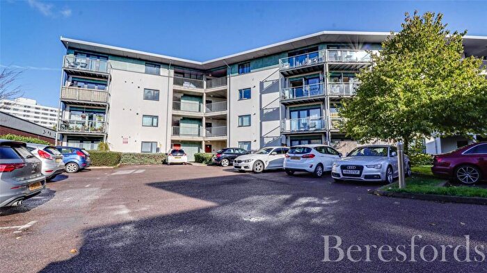 1 Bedroom Apartment For Sale In Rollason Way, Brentwood, CM14