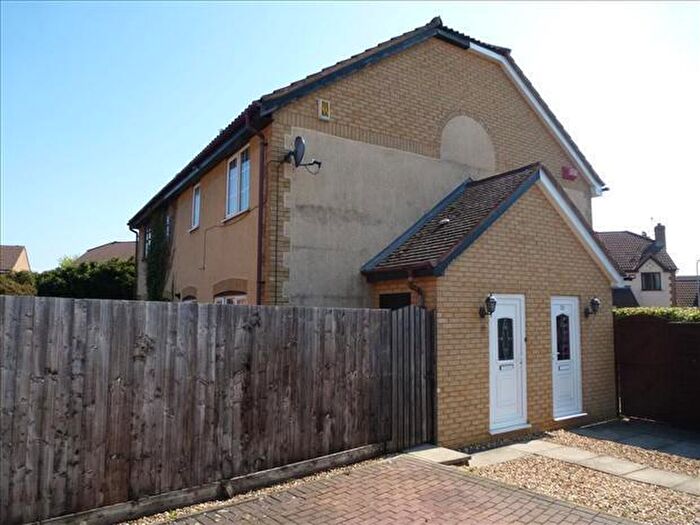 1 Bedroom Cluster House For Sale In Mill Meadow, Kingsthorpe, Northampton, NN2