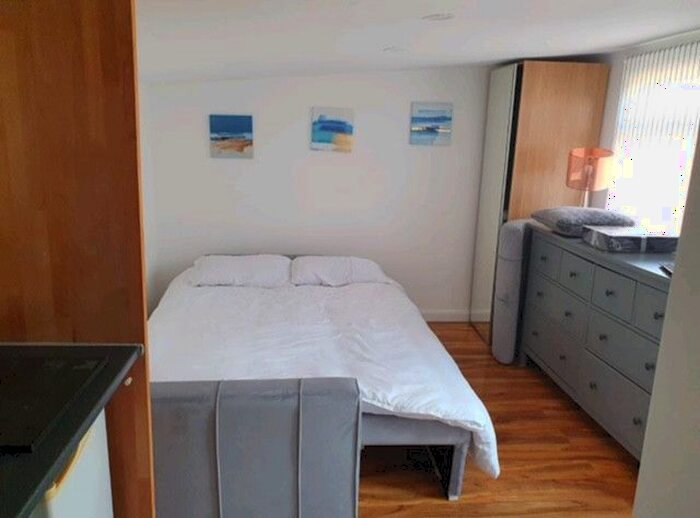 Studio To Rent In Church Manorway, London, SE2