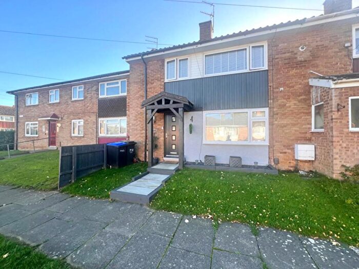 3 Bedroom Terraced House For Sale In Swale Drive, Kings Heath, Northampton, NN5