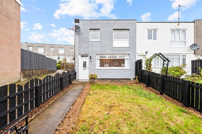 3 Bedroom End Terrace House For Sale In Carledubs Crescent, Uphall, EH52