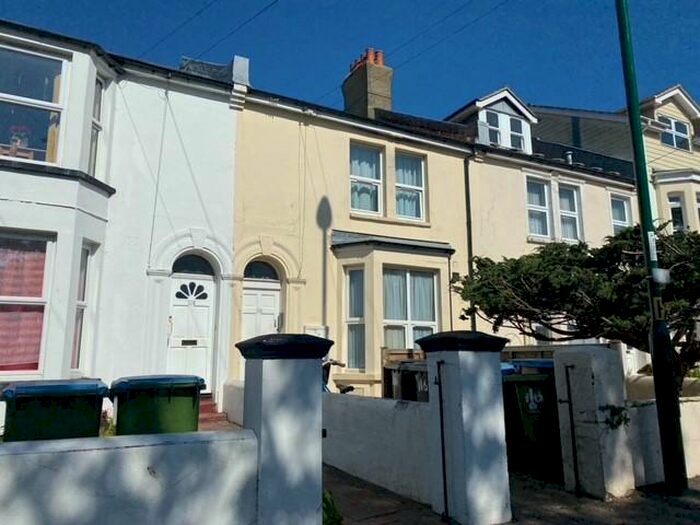 1 Bedroom Flat To Rent In Aldwick Road, PO21