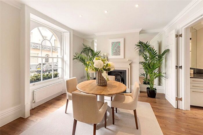 5 Bedroom Terraced House To Rent In Chester Row, Belgravia, London, SW1W