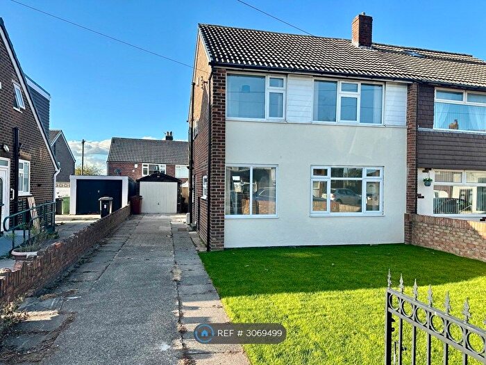 3 Bedroom Semi Detached House To Rent In Tyersal Garth, Bradford, BD4