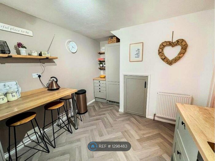 2 Bedroom Terraced House To Rent In Willow Close, Hythe CT21