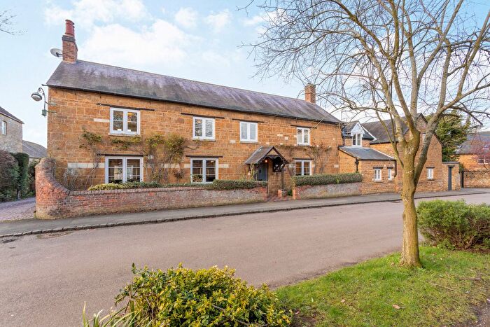 8 Bedroom Detached House For Sale In Main Street, Loddington Kettering, Northamptonshire, NN14