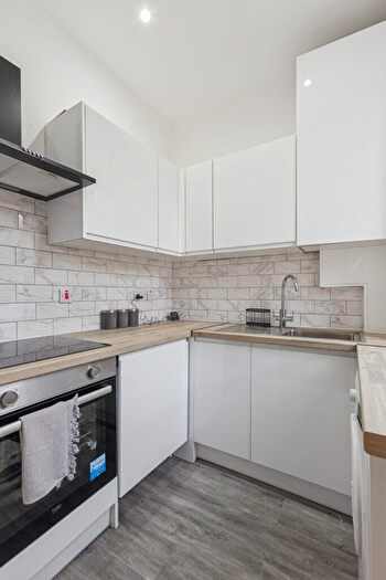 1 Bedroom Flat For Sale In Newlands Road, Cathcart, G44