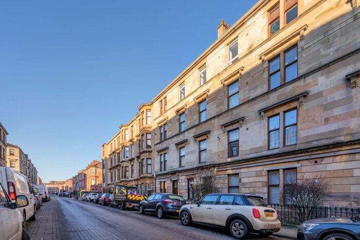2 Bedroom Flat To Rent In White Street, Glasgow, G11