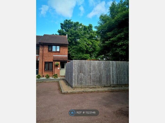 2 Bedroom End Of Terrace House To Rent In Nickleby Gardens, Totton, Southampton, SO40
