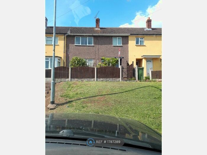 3 Bedroom Terraced House To Rent In Greenwood Grove, Stafford, ST17