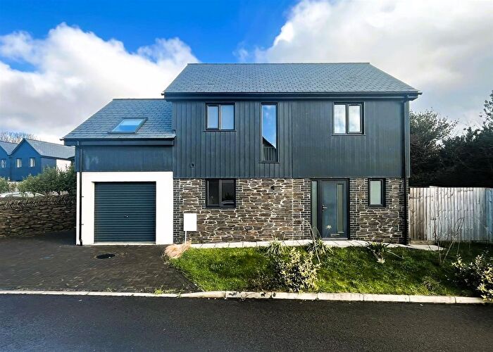 5 Bedroom Detached House For Sale In Poltair Close, Barripper, Camborne, TR14