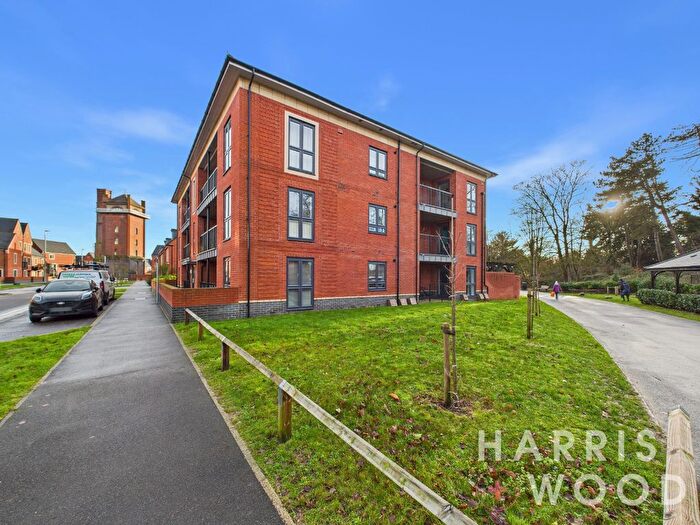 2 Bedroom Flat For Sale In Whitmore Drive, Colchester, Essex, CO4