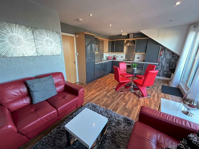 1 Bedroom Penthouse To Rent In Easter Road, Leith, Edinburgh, EH7