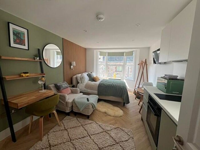 Flat To Rent In Mount Gould Road, Lipson, PL4