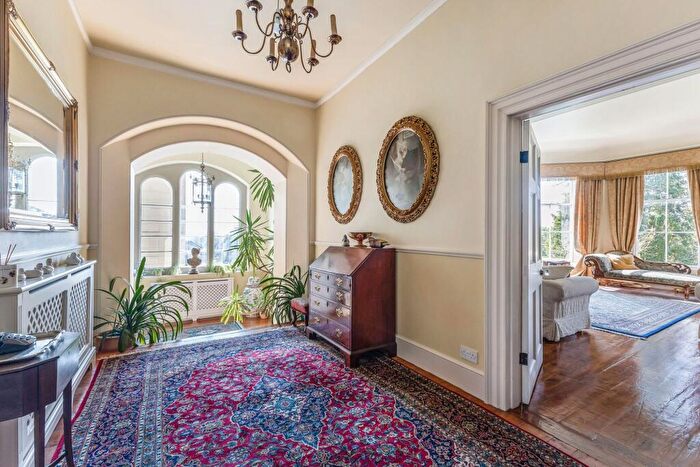 6 Bedroom End Of Terrace House For Sale In Mount Beacon, Bath, BA1