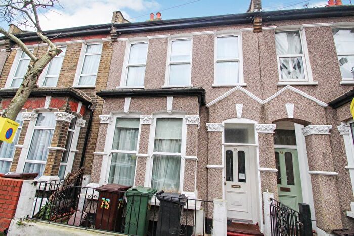3 Bedroom Terraced House To Rent In Granleigh Road, Leytonstone, London, E11