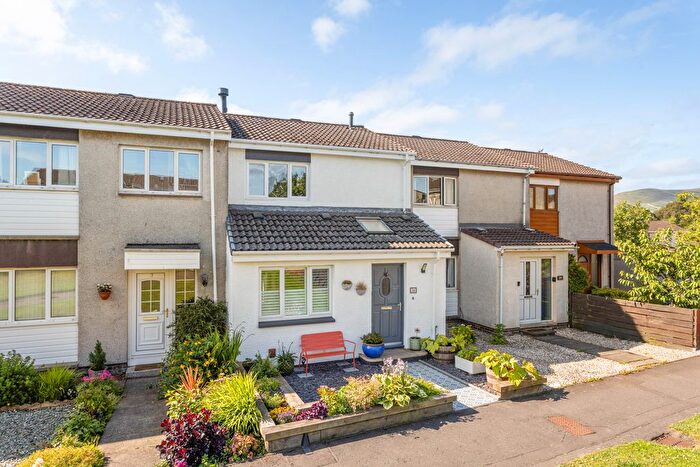 2 Bedroom Terraced House For Sale In Howden Hall Loan, Howdenhall, Edinburgh, EH16