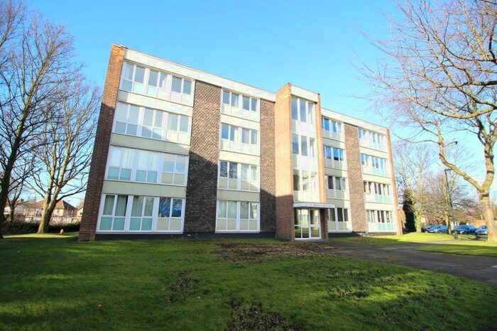 2 Bedroom Flat To Rent In Monkridge Court, Gosforth, Newcastle Upon Tyne, NE3