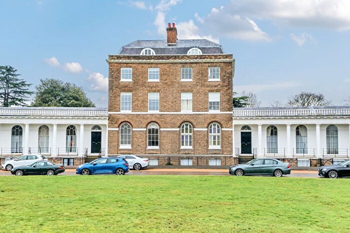 1 Bedroom Flat To Rent In The Paragon, London, SE3