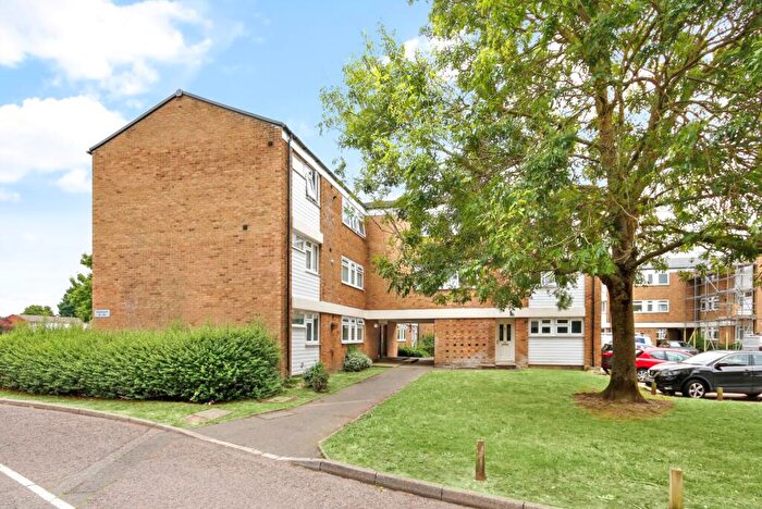 2 Bedroom Apartment For Sale In Wordsworth, Bracknell, RG12