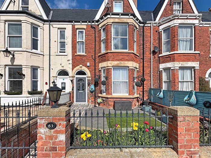 6 Bedroom Terraced House For Sale In Eastgate, Hornsea, HU18