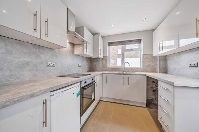 2 Bedroom Semi-Detached House To Rent In Priestwood Avenue, Bracknell, Berkshire, RG42