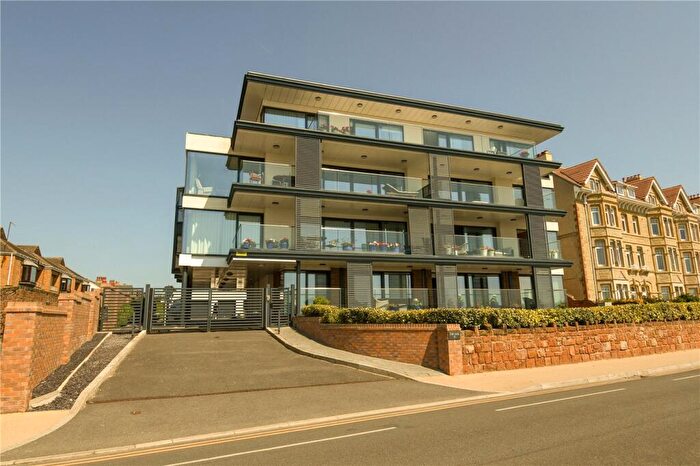 3 Bedroom Apartment For Sale In South Parade, West Kirby, Wirral, CH48