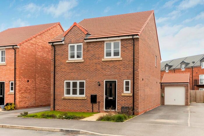 4 Bedroom Detached House To Rent In Woodpecker Drive, Beverley, HU17