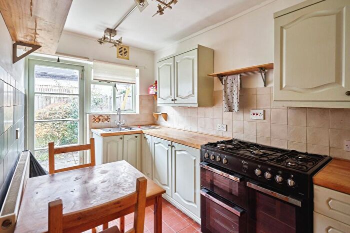 2 Bedroom Terraced House For Sale In Aldworth Road, London, E15